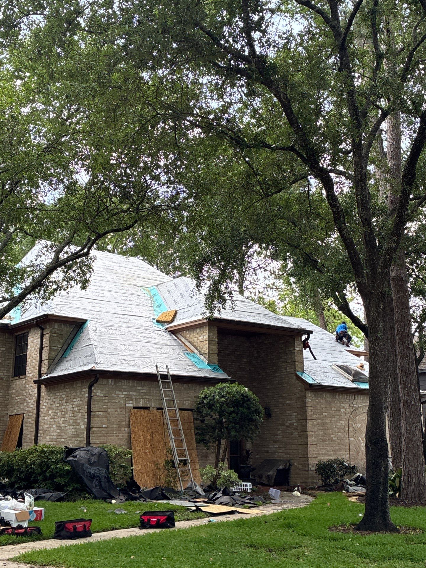 Roof Replacement in Memorial Northwest, Spring TX by Roof Repair Company