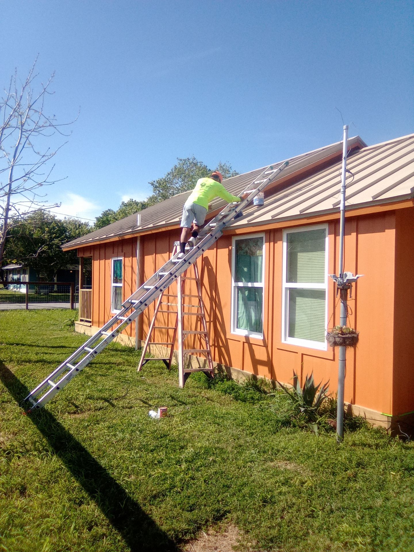 Vinyl to Hardie by Bayfront Roofing and Construction