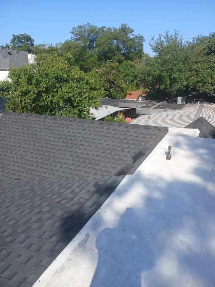 Charcoal - GAF Timberline HDZ by RoofsOnly.com
