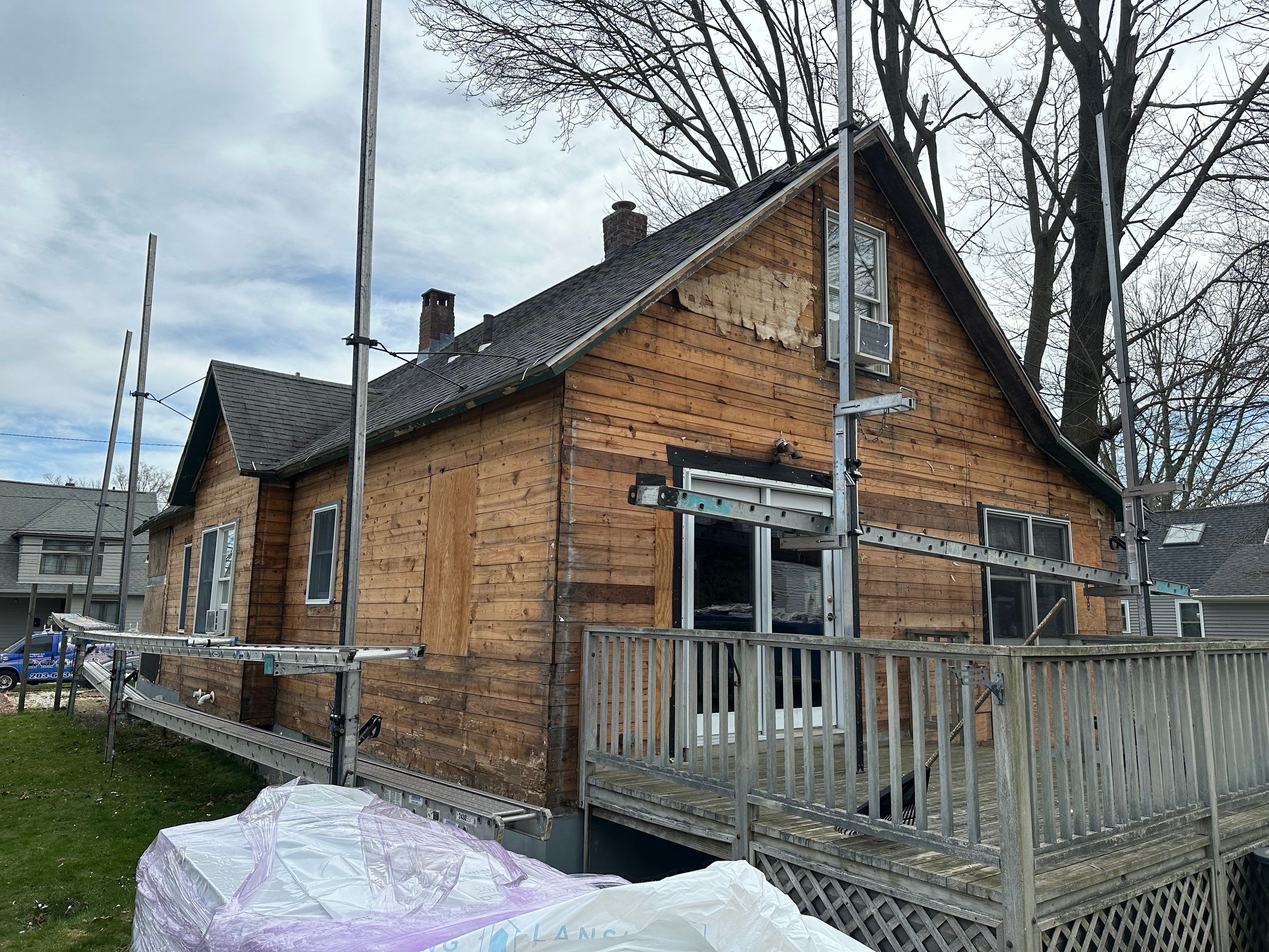 Siding Installation using Certainteed Monogram Granite Gray by A Plus Exterior