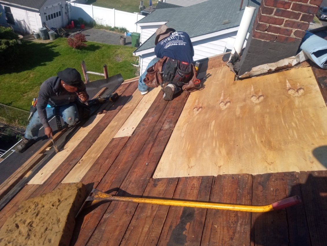 Rustic Cedar Shingles by Reimagine Roofing