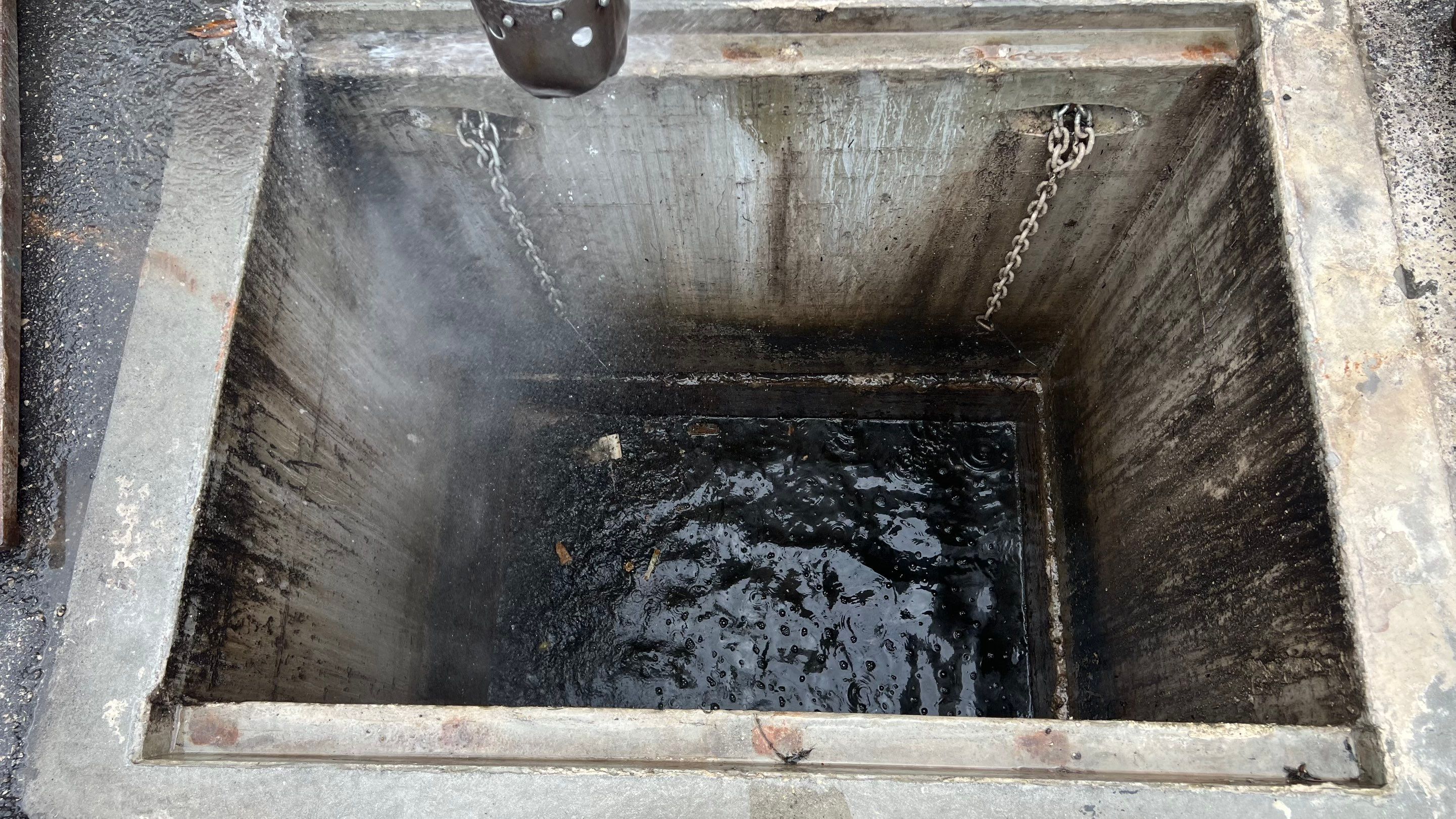 New Construction Apartment Complex Catch Basin Cleaning by APS Power & Water