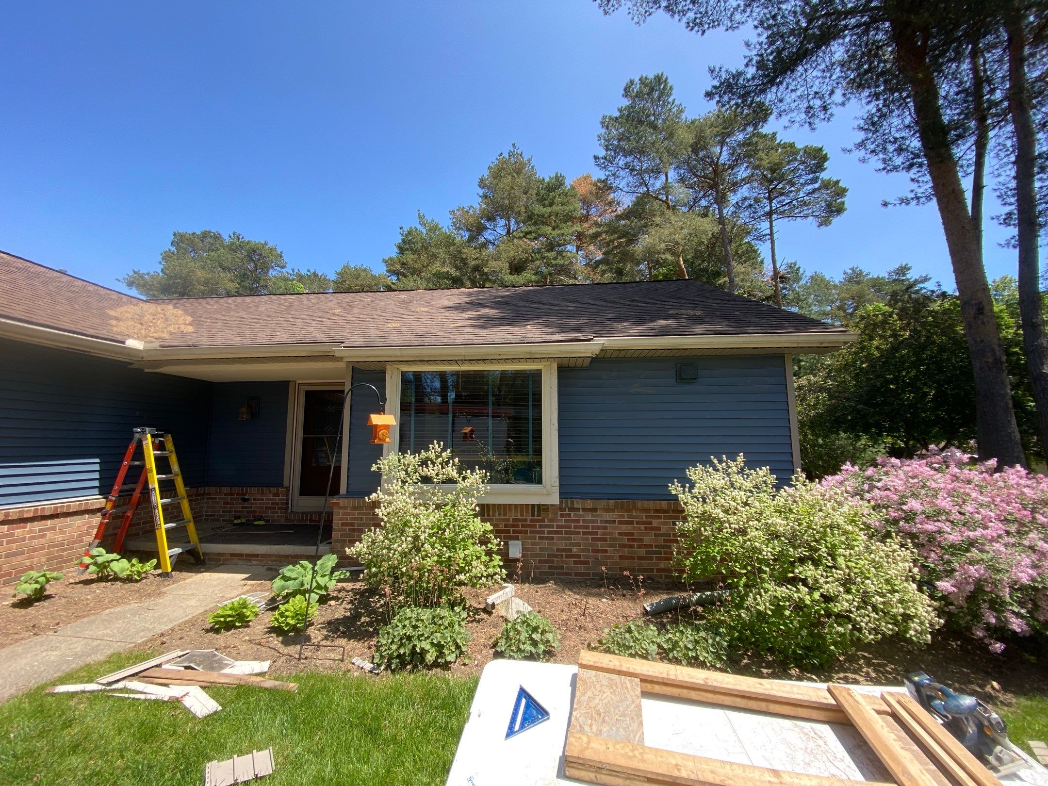 Siding Replacement using CertainTeed Restoration Classis D4 by 180 Contractors