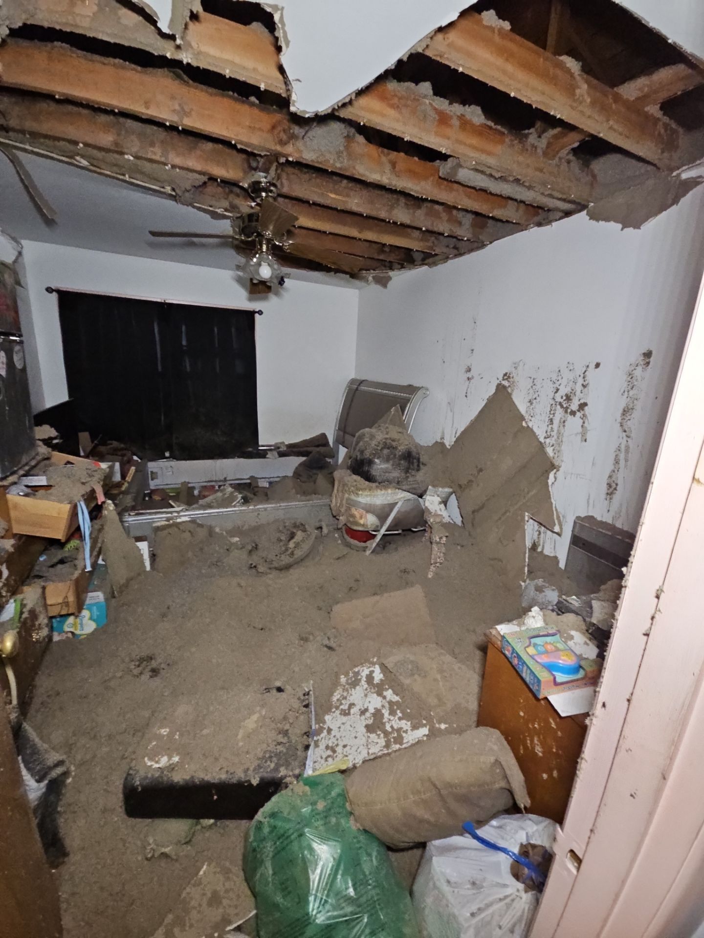 Belloni Fire Restoration by Adams restoration