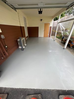 Concrete Garage Epoxy Paint Finish | Everett
