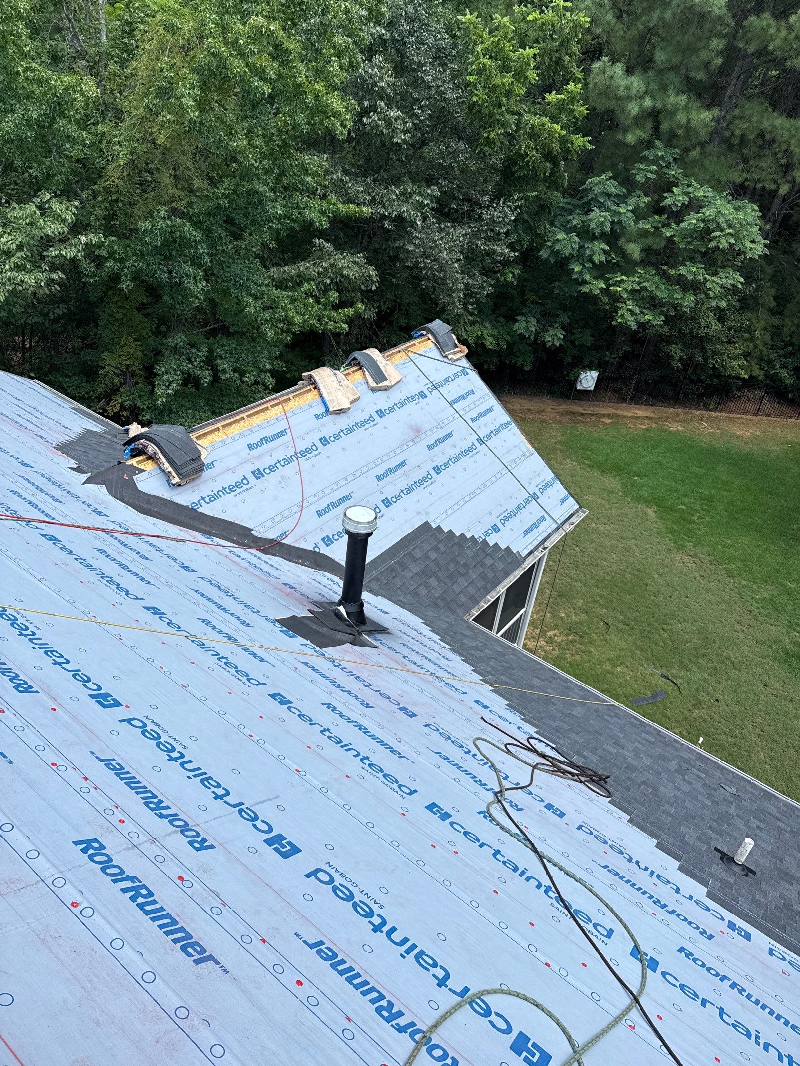 Roof Replacement - Certainteed Landmark Charcoal by Pro Performance Roofing