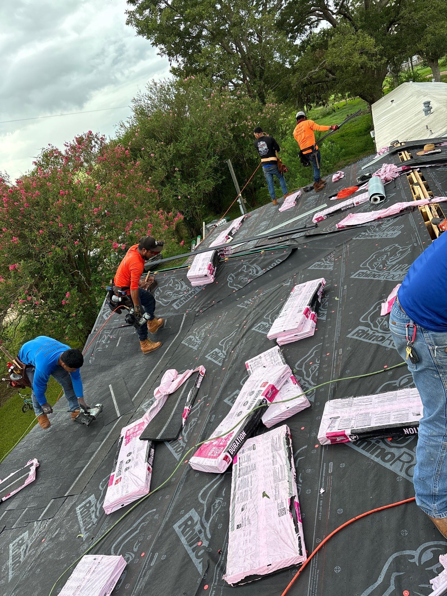 Residential Roofing Installation using Owen's Corning Duration (Lifetime) Shingles by Roof Repair Company