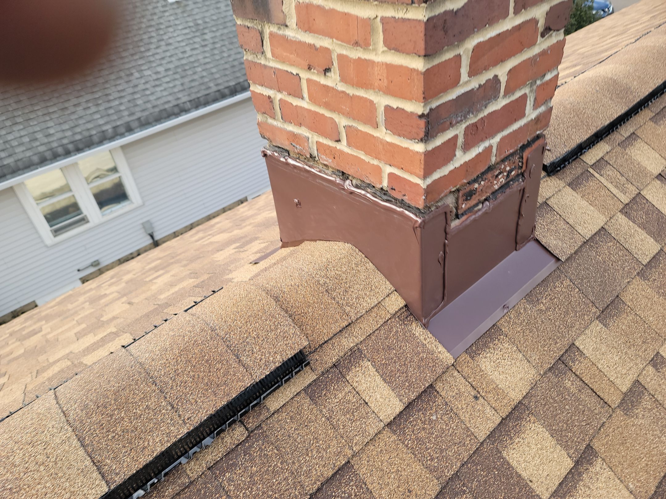 Atlas Pinnacle, Color: Morning Harvest, Drip Edge: Royal Brown by Eagle Eye Roofing