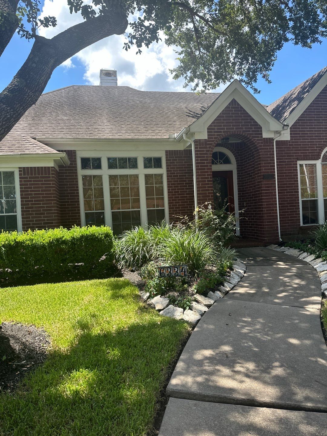 Hail Damage using Owen's Corning Duration (Lifetime) Shingles by Roof Repair Company