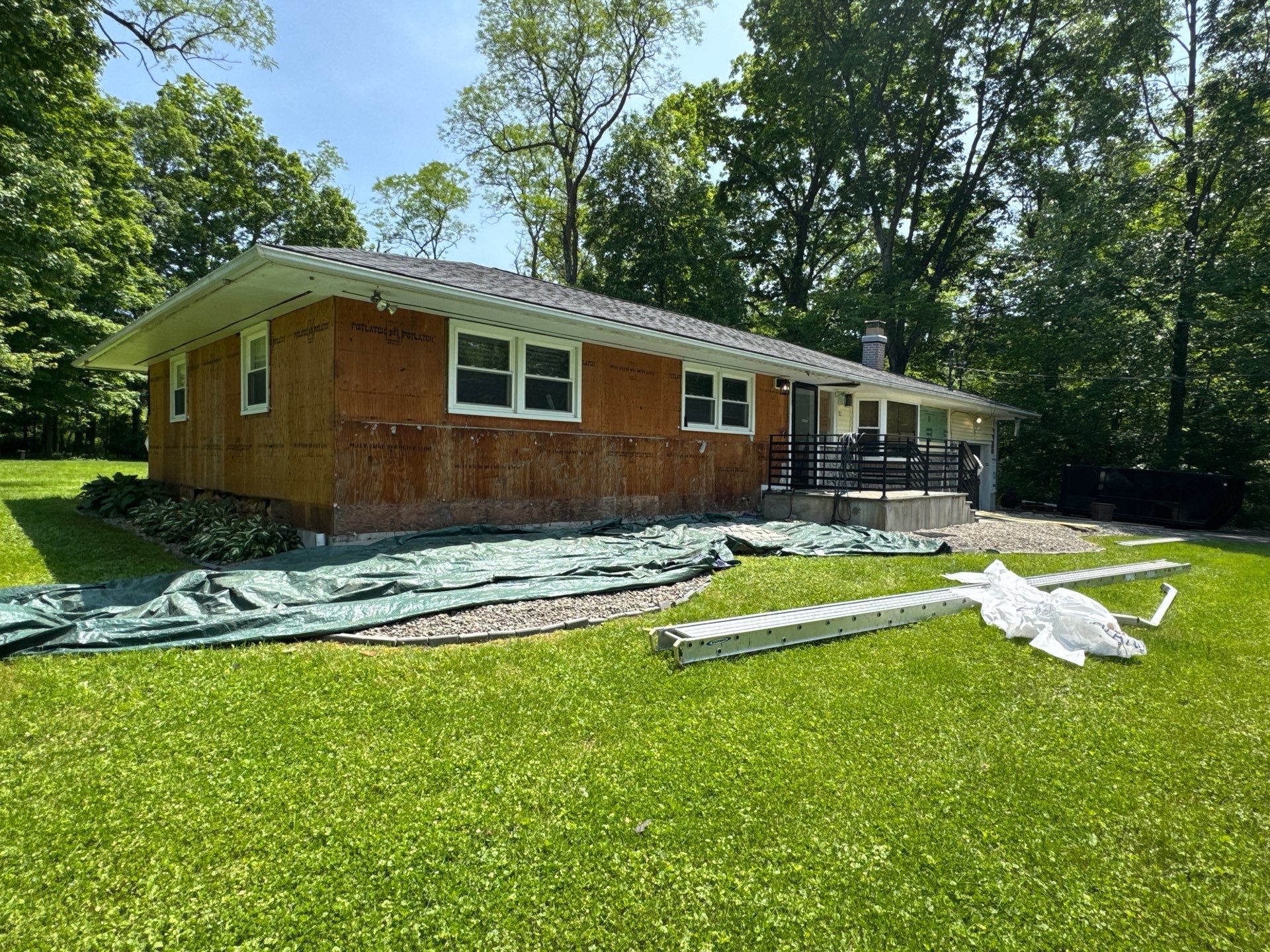 Roof, Siding, Windows and Gutters by roberts roofing