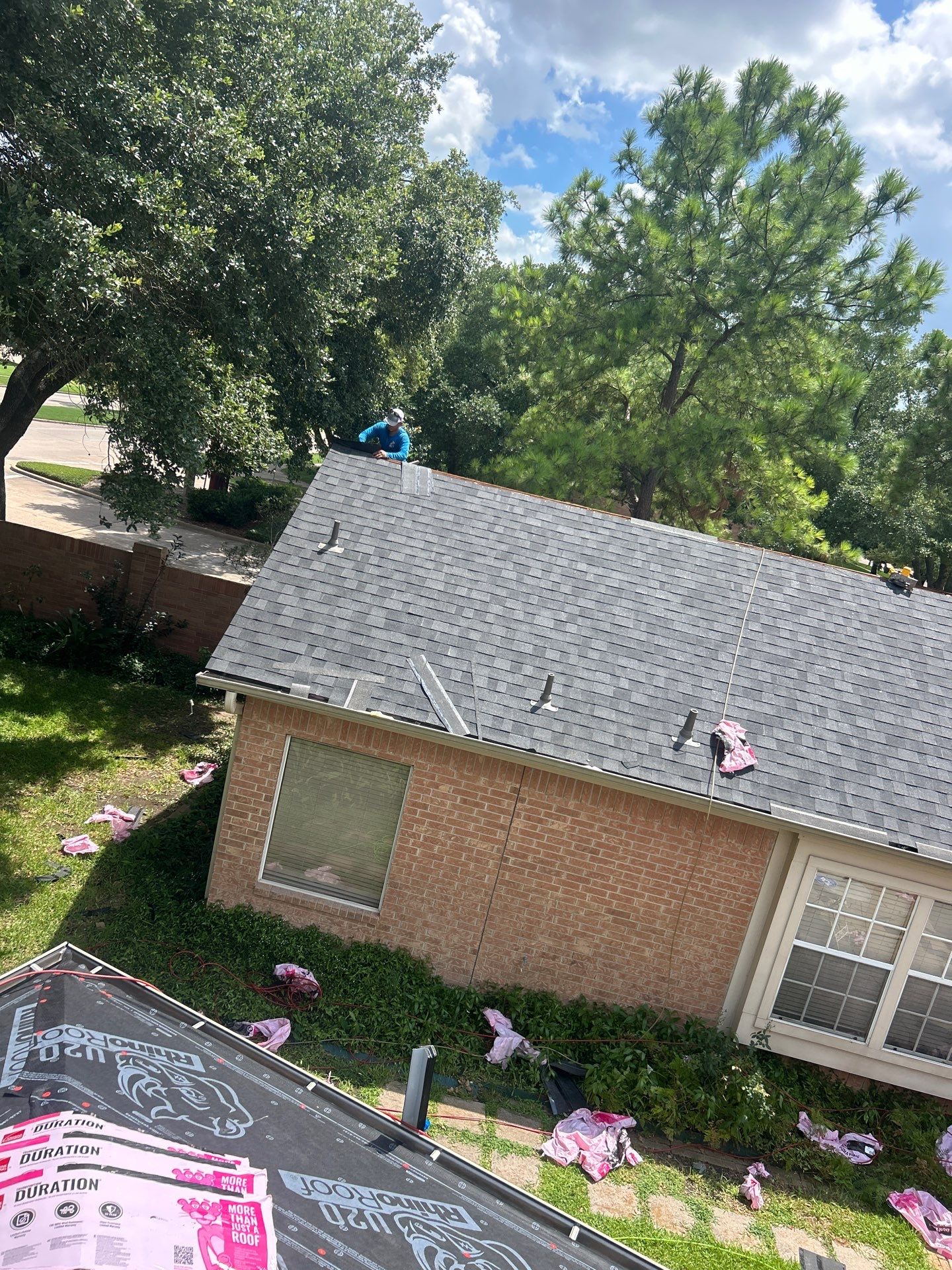 Residential Roofing Installation using Owen's Corning Duration (Lifetime) Shingles by Roof Repair Company