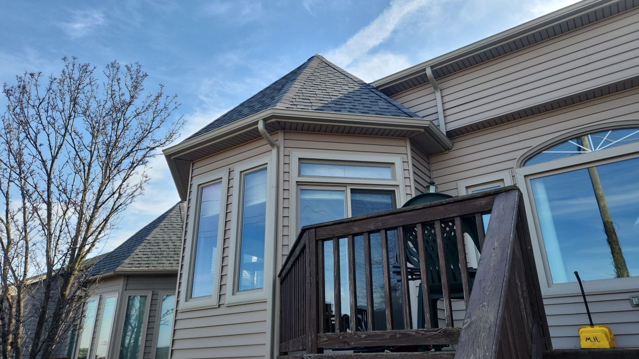 Siding Replacement using Certainteed Monogram D5 by 180 Contractors