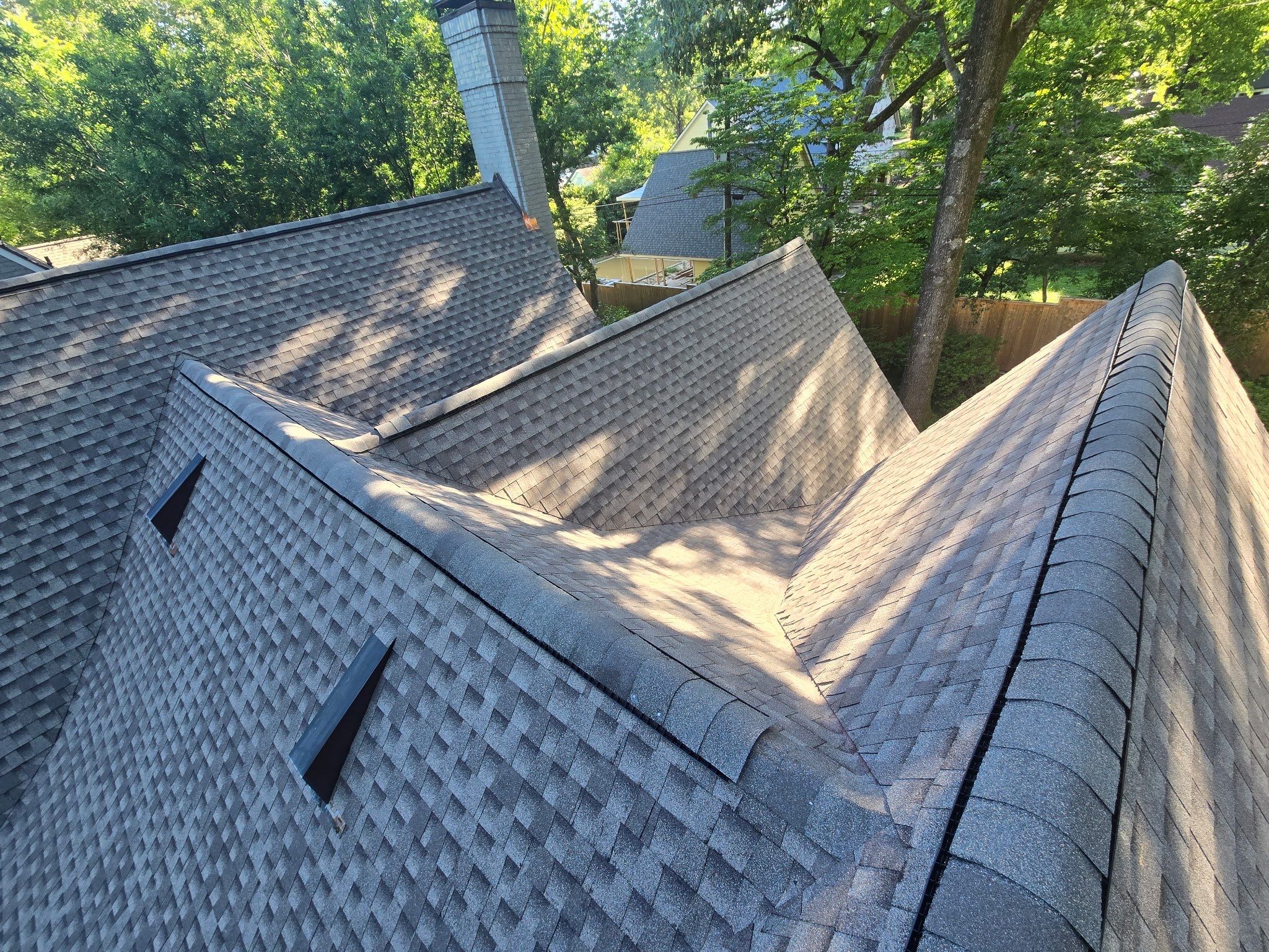GAF Timberline HDZ Roof Replacement and Exterior Wood Repairs in Memphis by Revival Roofing Services