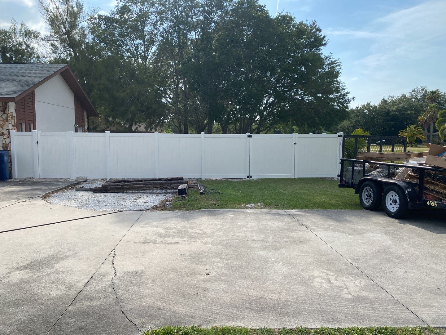 Sarasota, FL 6 ft. Tall White Vinyl Privacy Fence by Asap fence and gates, LLC