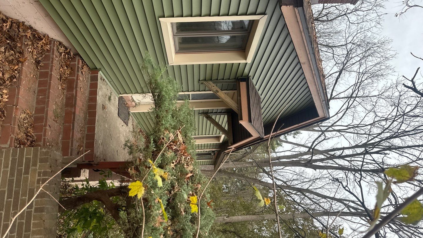 Siding Replacement using CertainTeed Restoration Classis D4 by 180 Contractors
