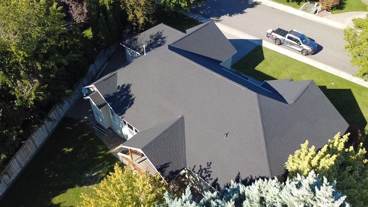 Residential Roof Replacement and Architectural Shingle Installation in Richland by Alpine Roofing