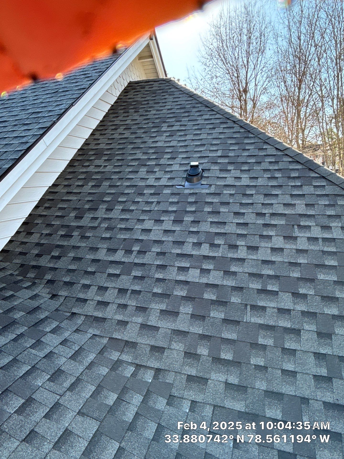 GAF HDZ - Weathered Wood by Linta Roofing Inc