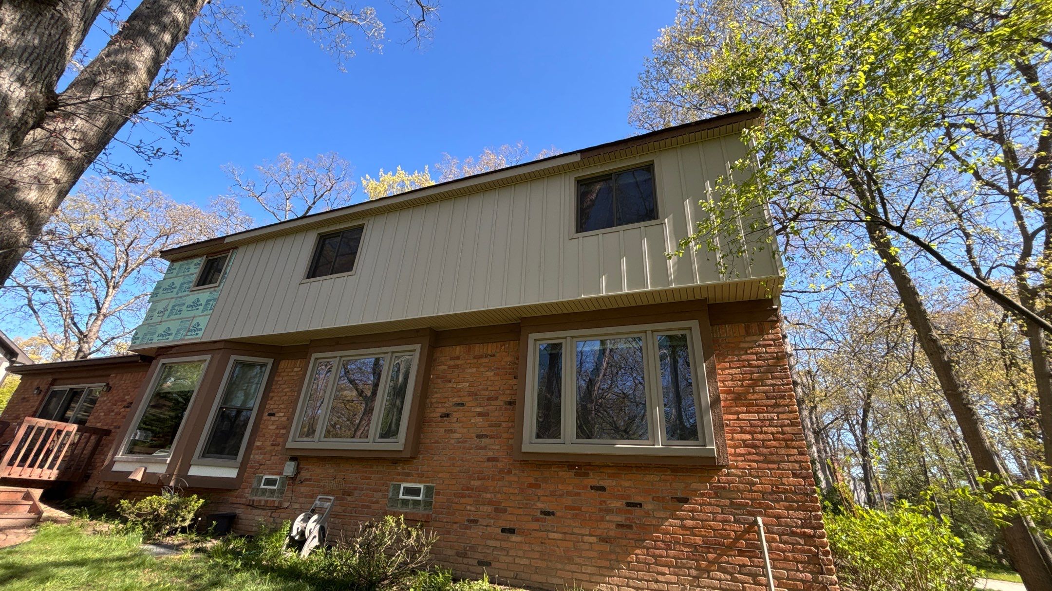 Siding Installation using Alside Monterey Sand by 180 Contractors
