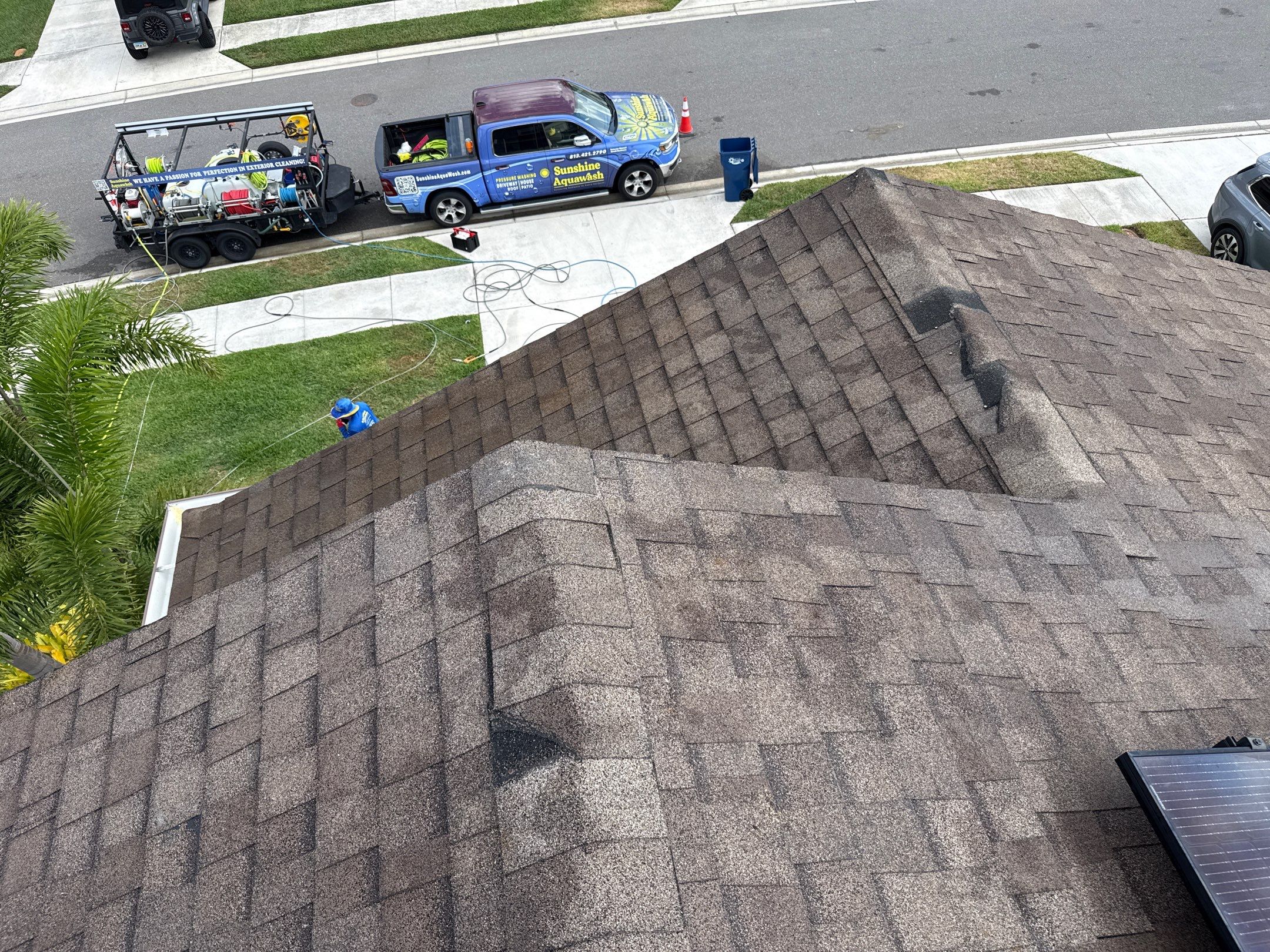 Roof Soft Wash, Pool Deck & Screen Enclosure Cleaning – Trevesta Community, Palmetto, FL by Sunshine AquaWash