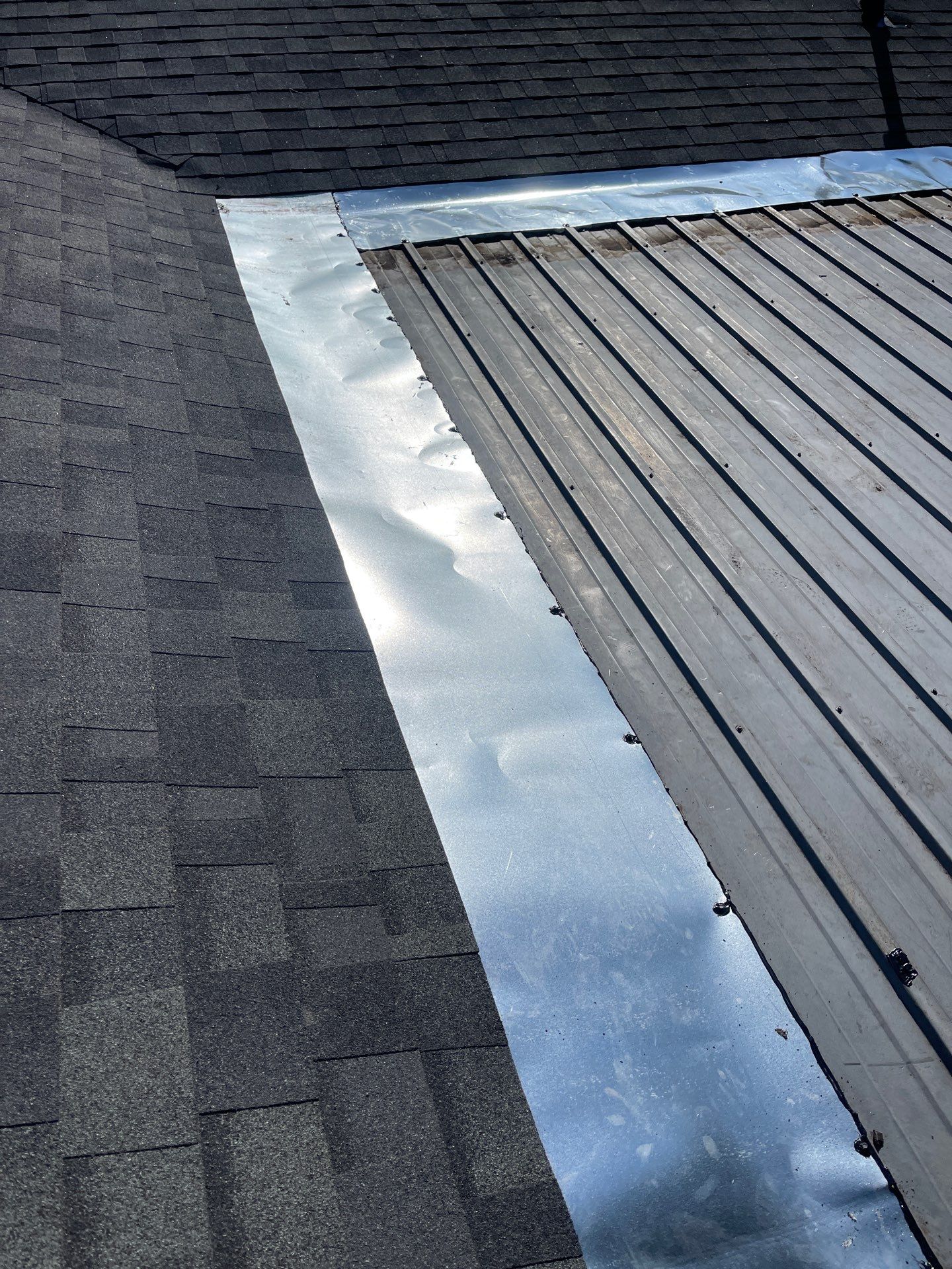 Residential Roofing Installation using Owen's Corning Duration (Lifetime) Shingles by Roof Repair Company