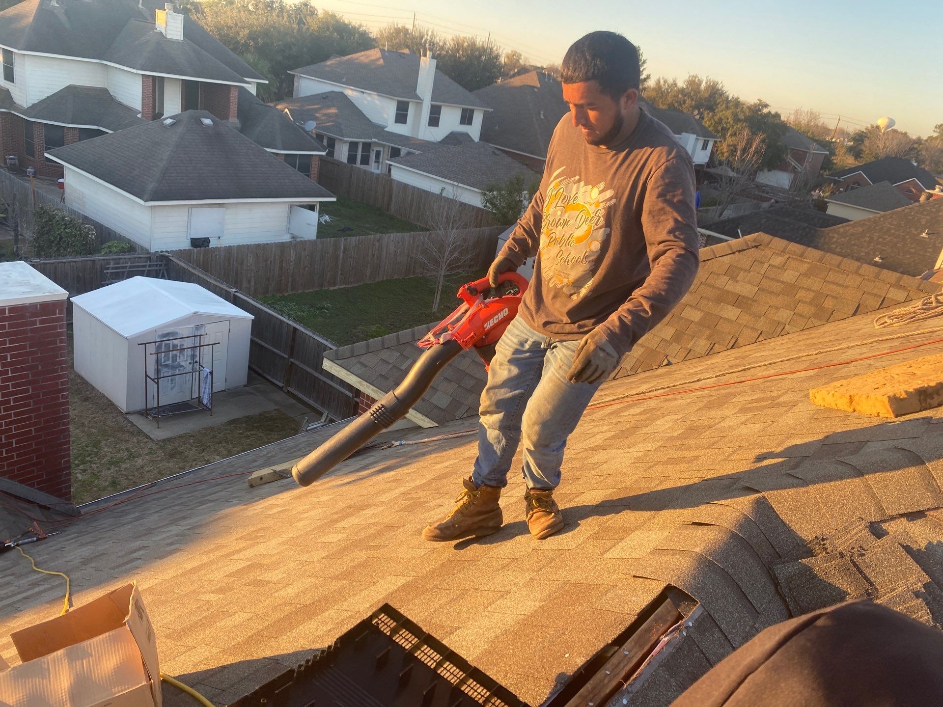 Residential Roofing Installation using Owen's Corning Duration (Lifetime) Shingles by Roof Repair Company