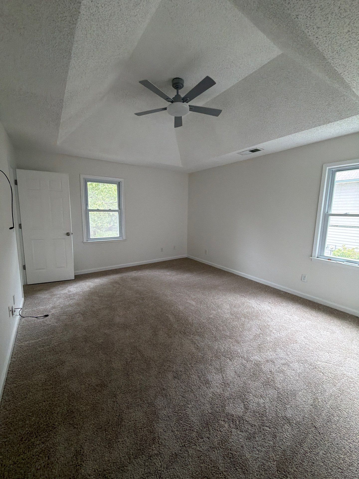Marietta Home Renovation Featuring Custom Tiled Showers and Kitchen Updates by RENOMAXIT, LLC