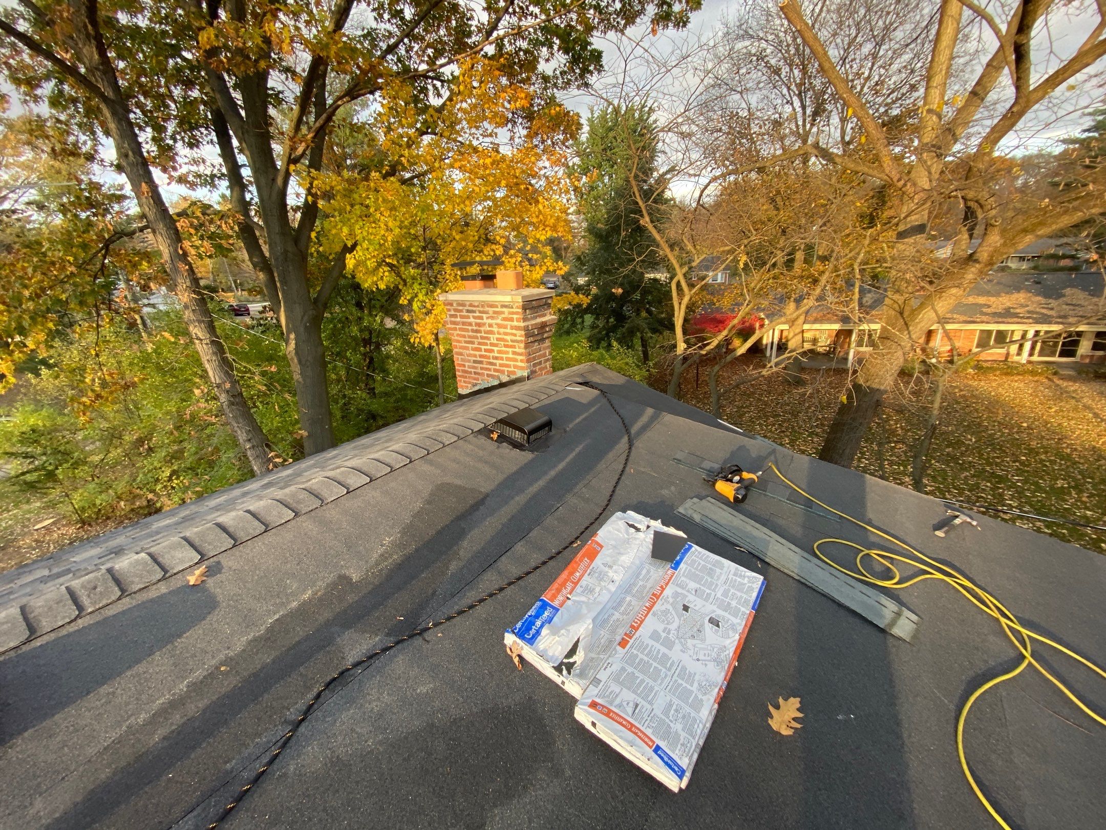 Roof Replacement using CertainTeed Landmark by 180 Contractors