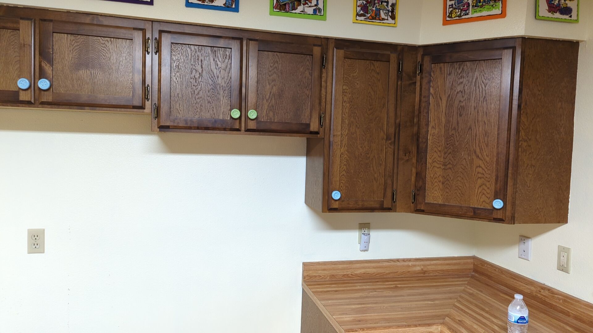Kitchen & Bathroom Cabinet Repaint by Midnight Sun Painting