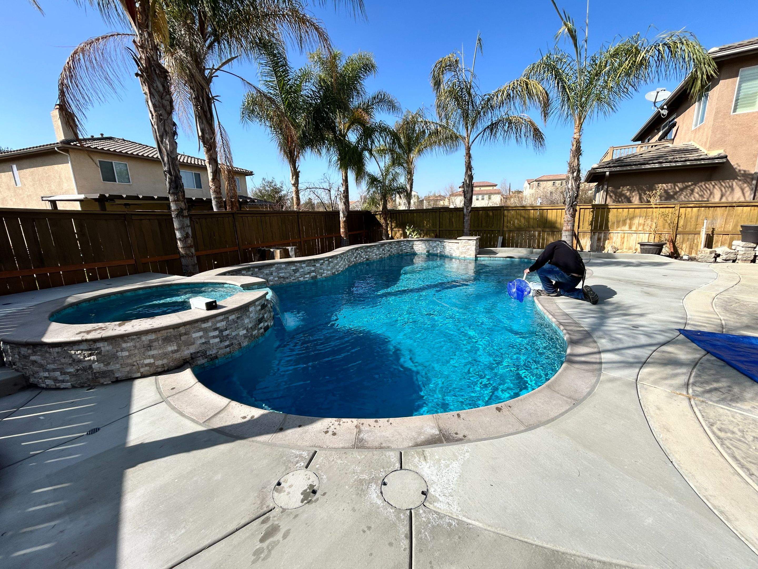 Freeform pool and spa by Premier Pools and Spas Temecula