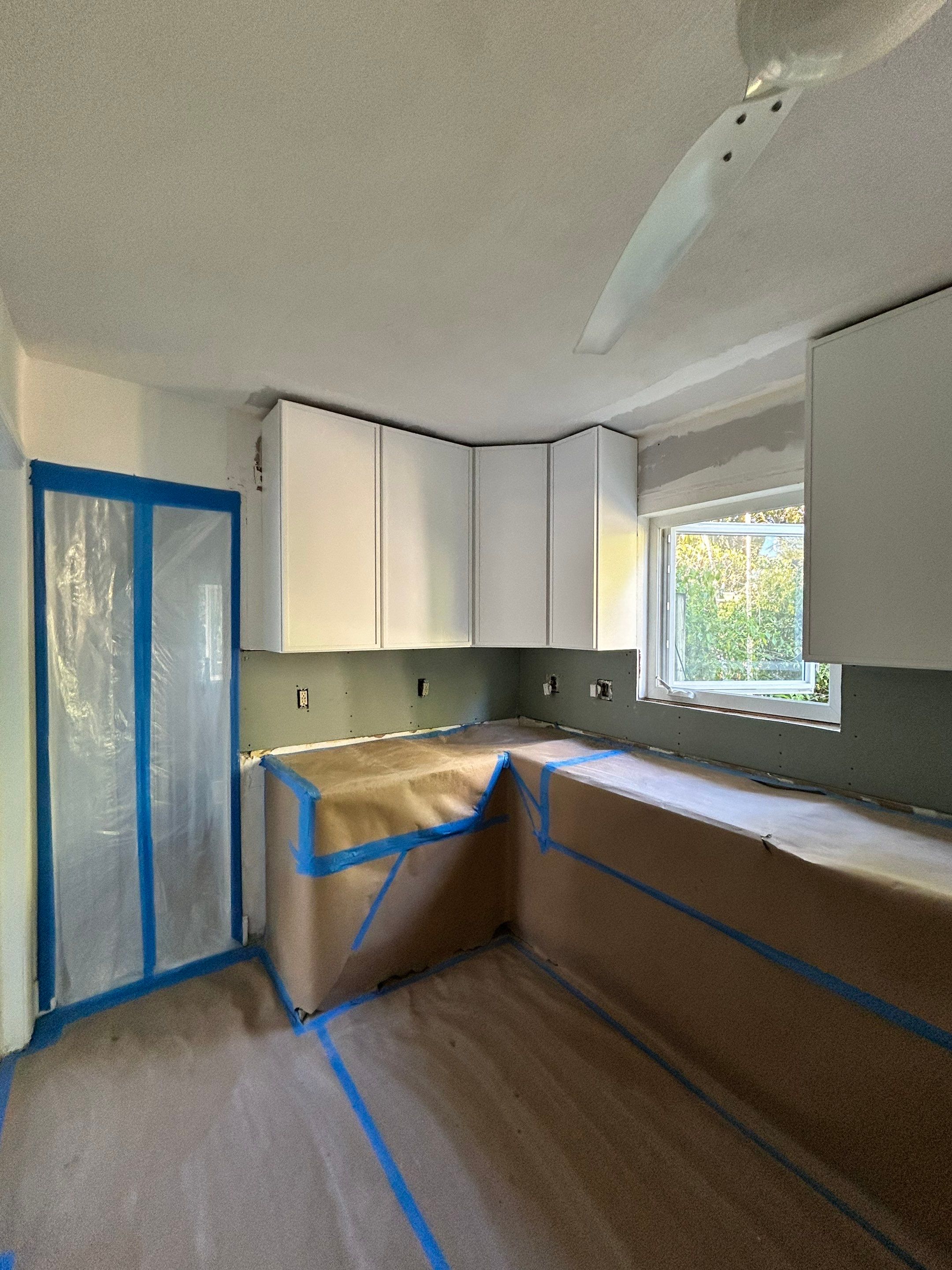 Blue Backsplash - Delray Beach by Hevi Tile