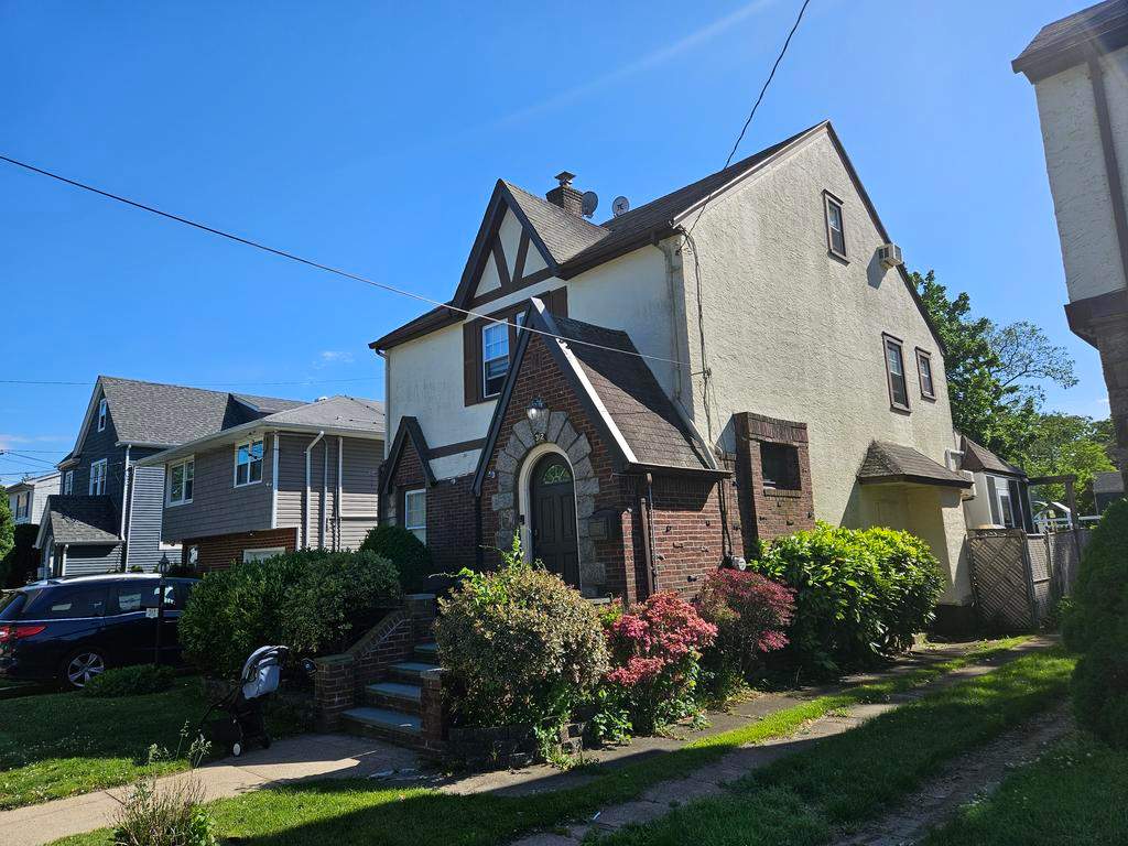 Roof Replacement by Island Roofing Inc.