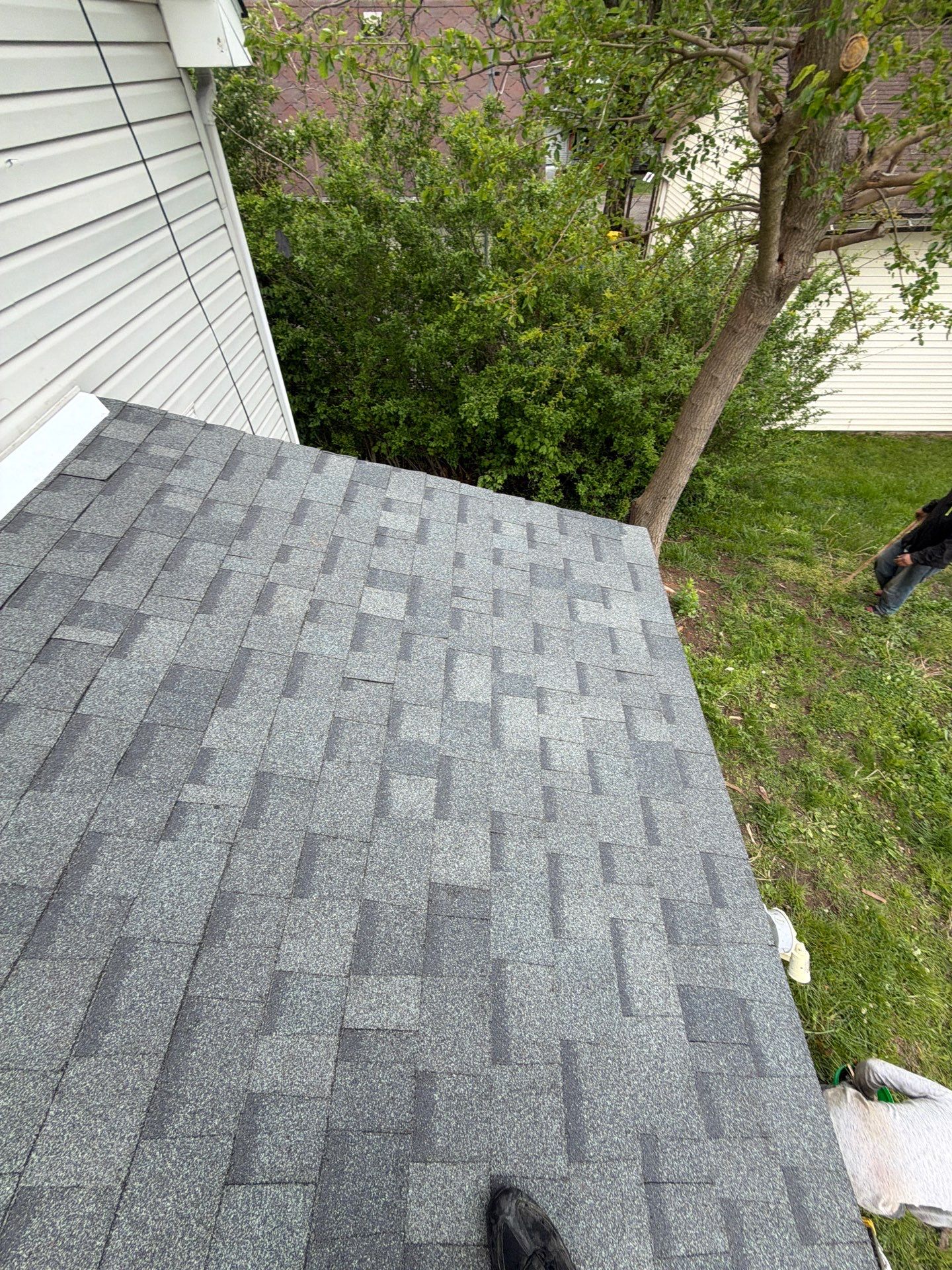 Owens Corning Oakridge - Estate Gray by Hoel Roofing & Remodeling