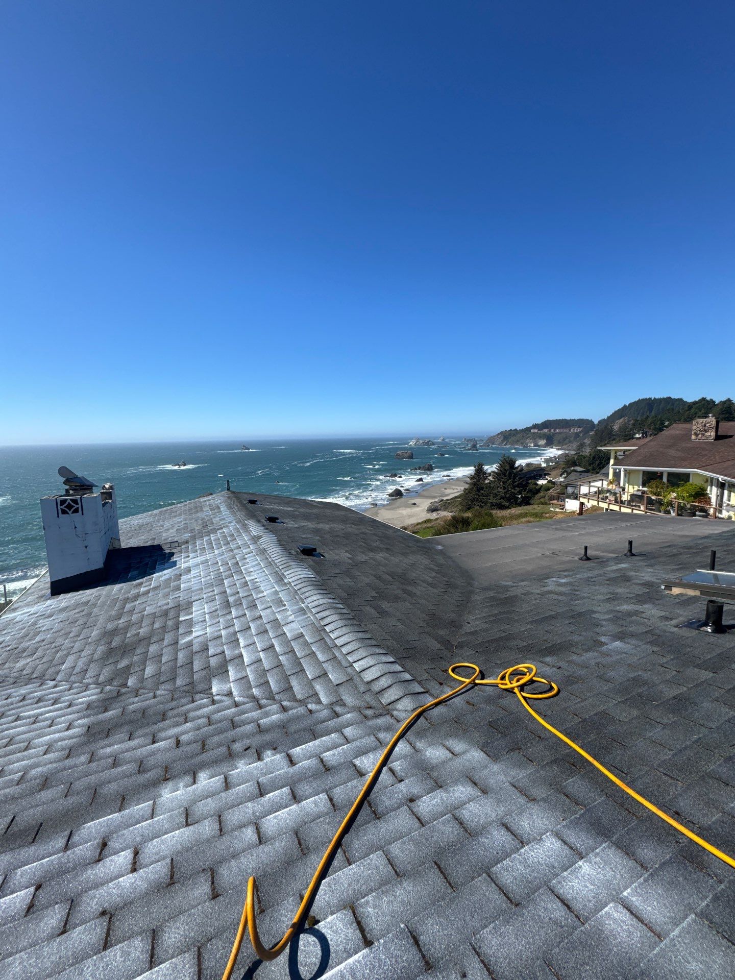 Project in Brookings by Roof Maxx of Grants Pass