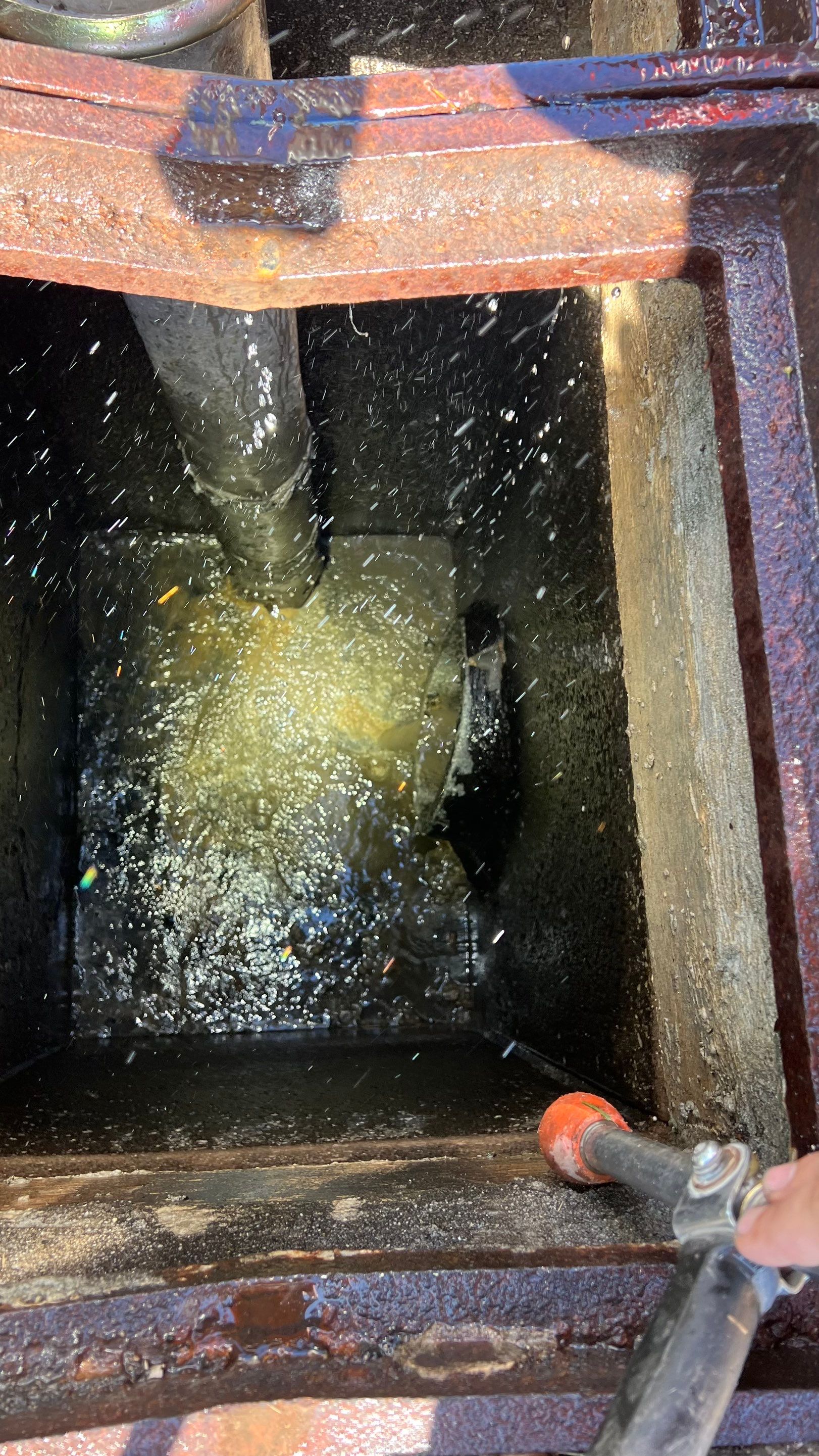 North Naples Neighborhood Catch Basin Cleaning by APS Power & Water