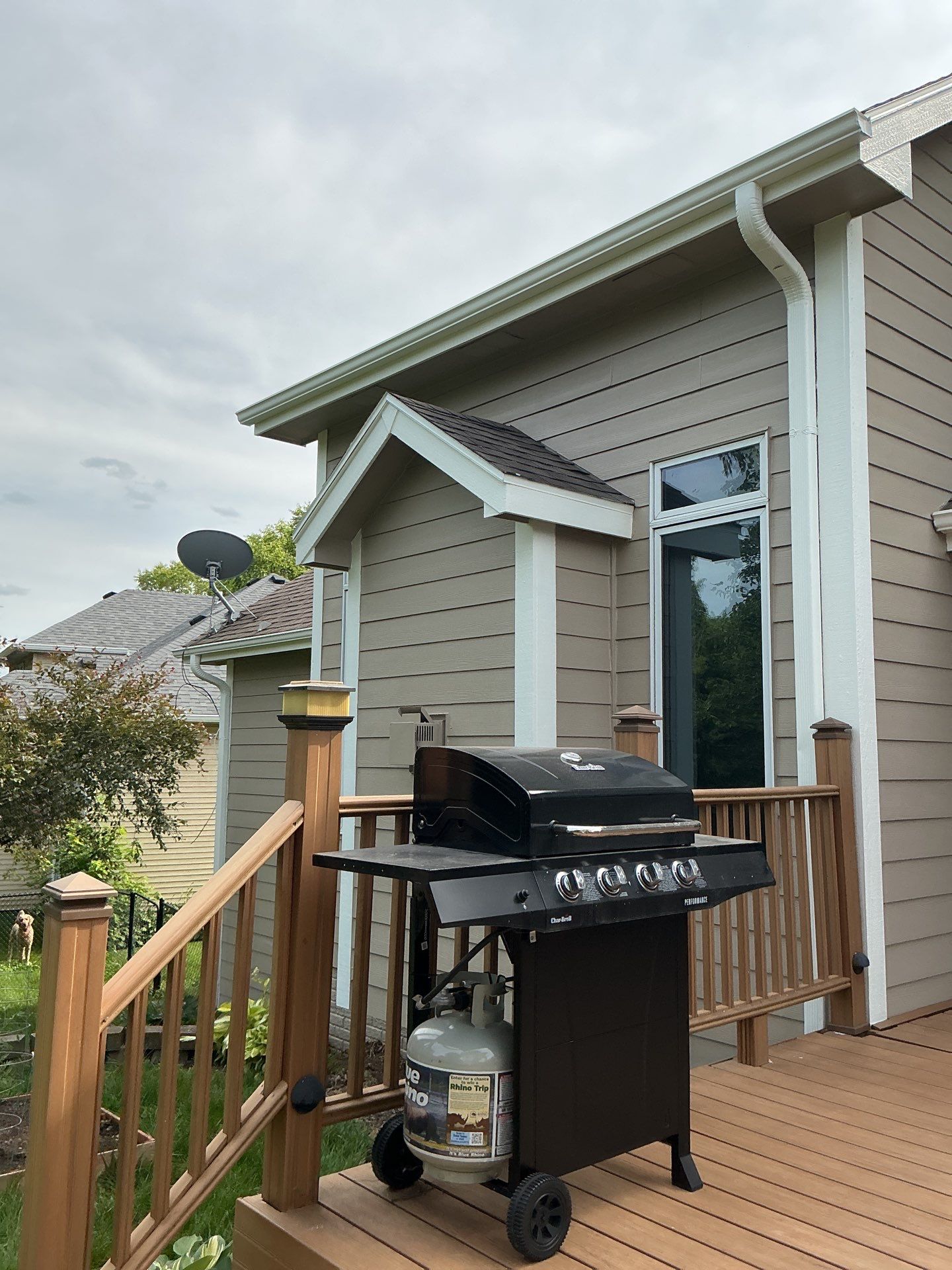 Residential Exterior Repaint  by Midwest Paint LLC