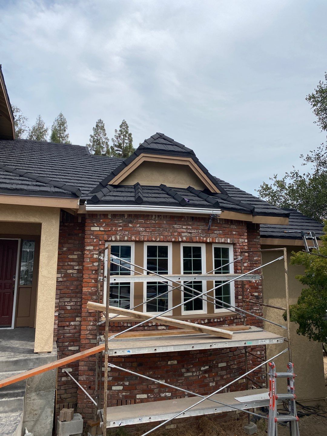 Gutter Installation using Englert LeafGuard Gutters by Byers Enterprises 