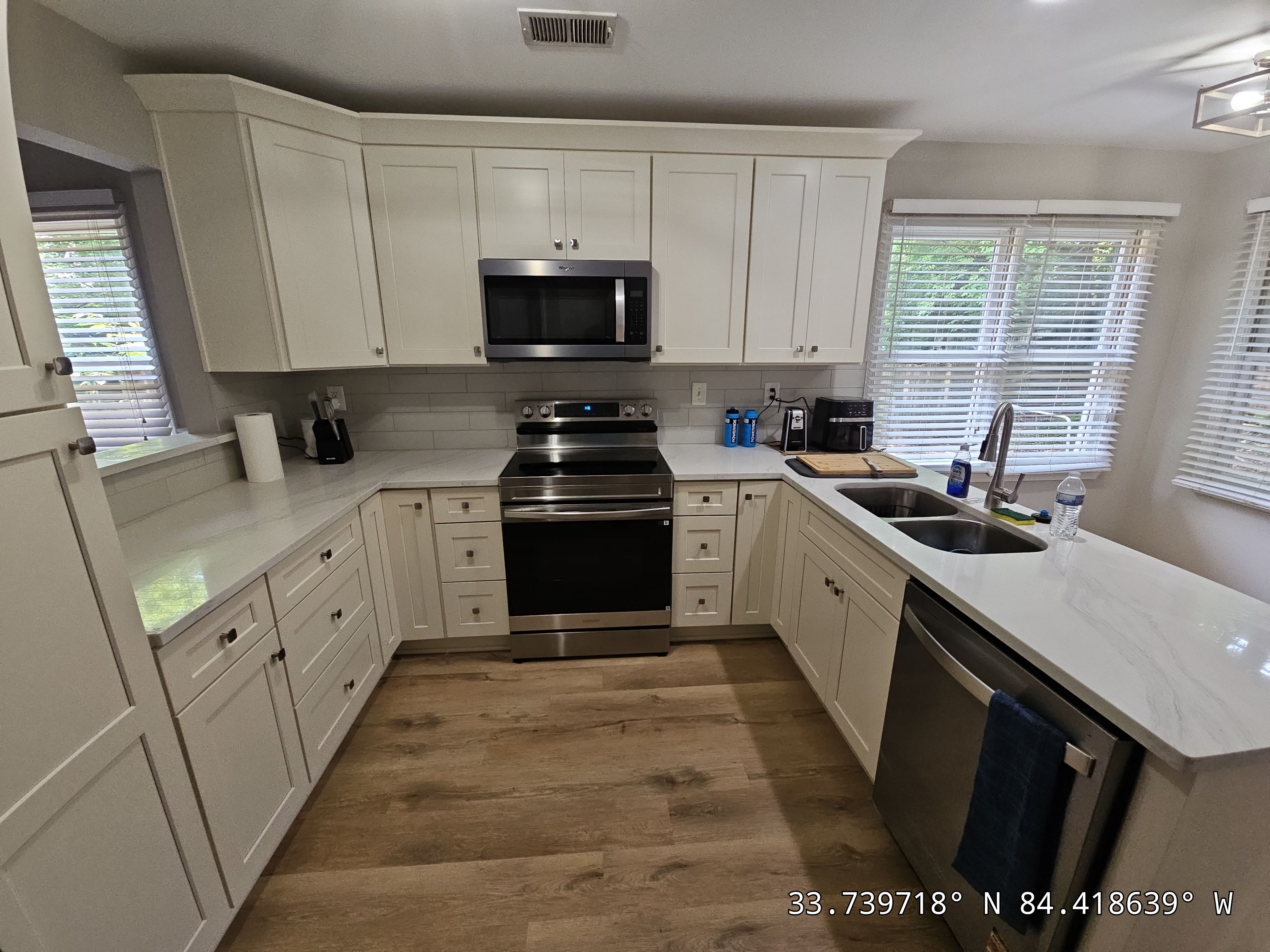 Kitchen Renovation West End by Ajayi Design and Construction 