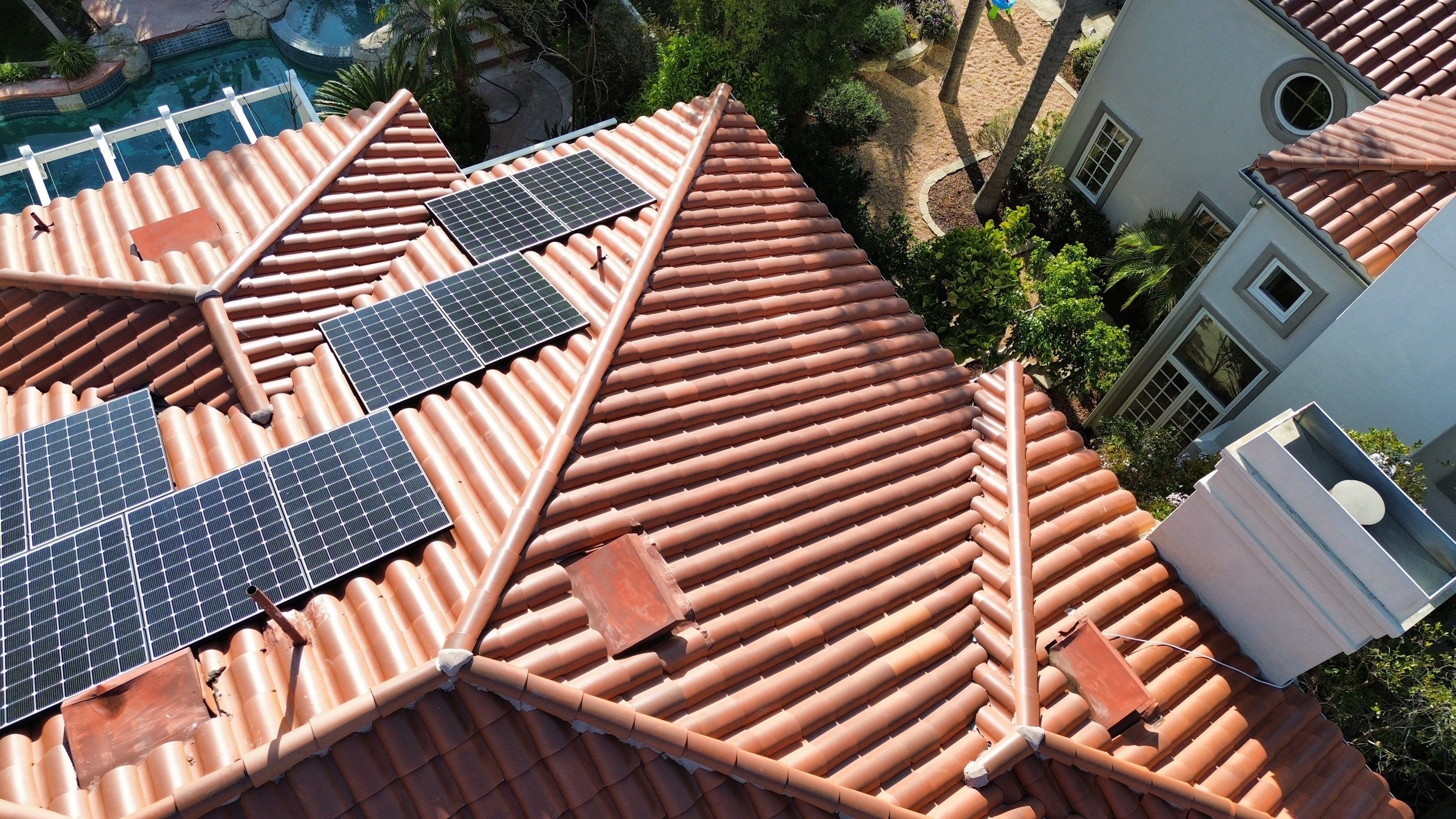 Roof Cleaning SAFECO by Pirate Pete’s Power Washing