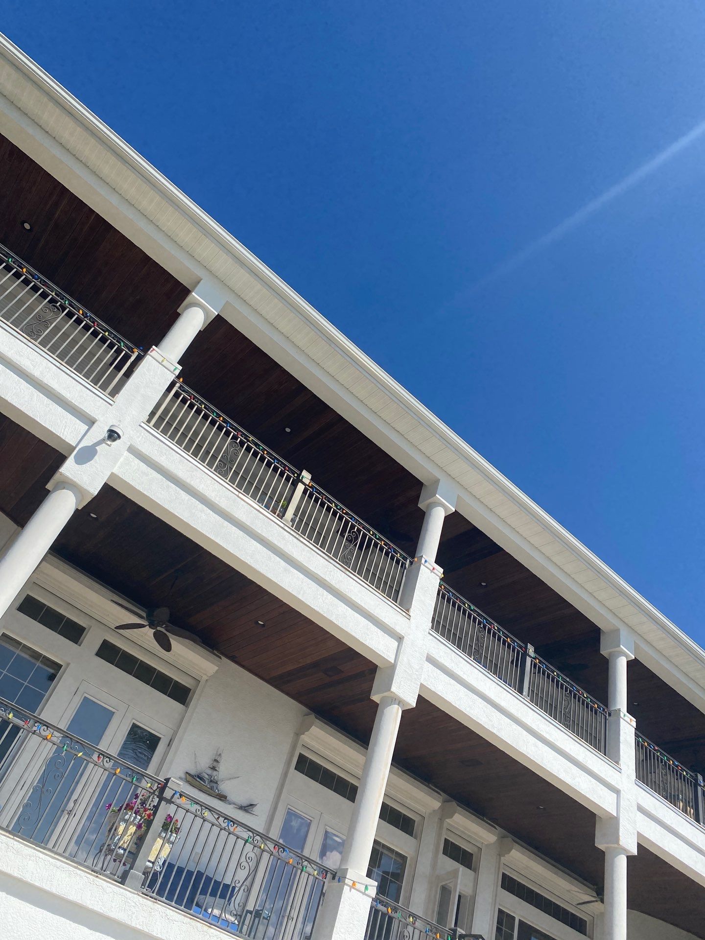 Seamless Gutter Installation for Beach Homes in Sarasota FL by Gutter Professors