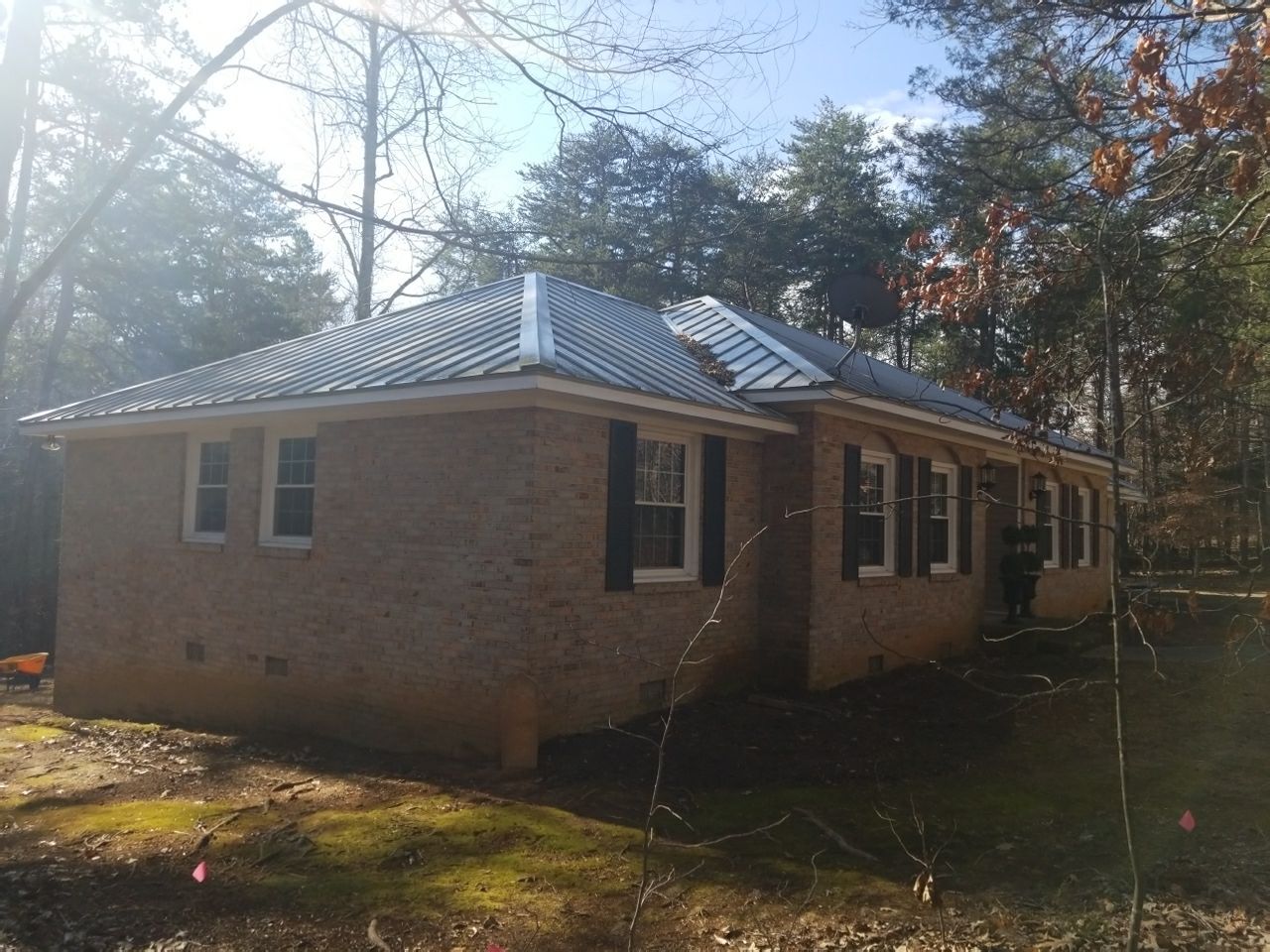 Roof Replace by American Roofing NC