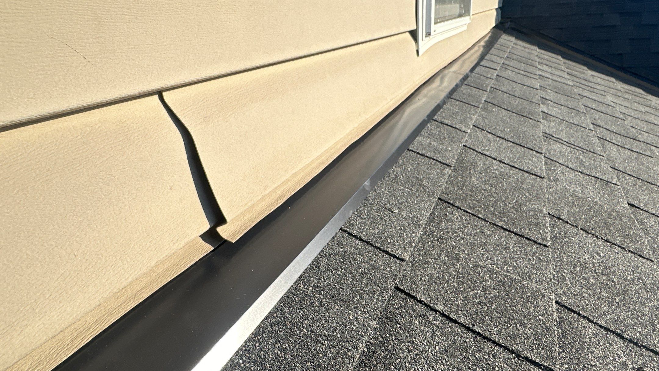 Roofing & Siding  by Tamlin Roofing