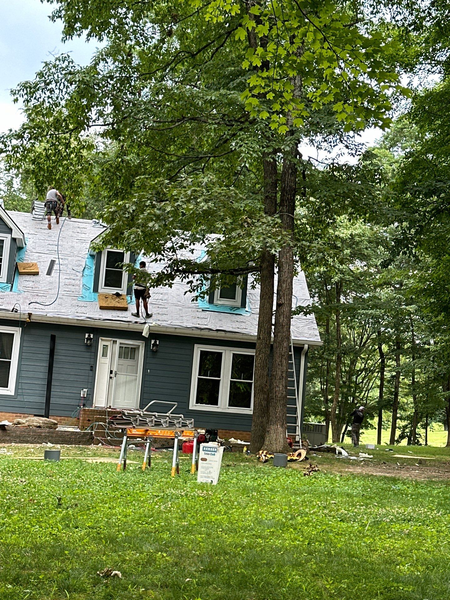 Roof Replacement by Undersun Roofing 