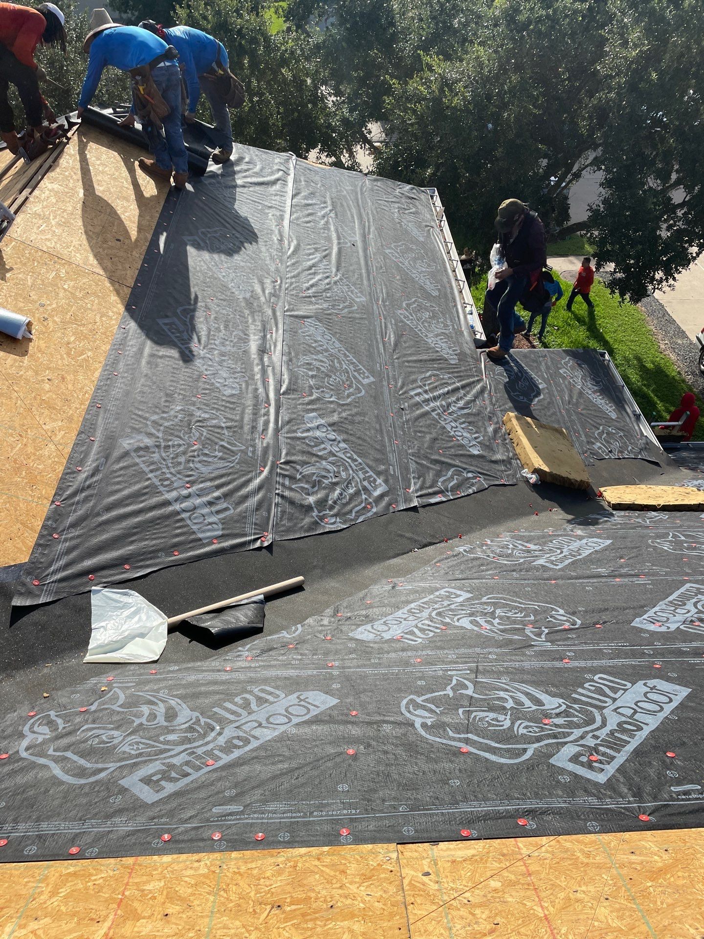 Residential Roofing Installation using Owen's Corning Duration (Lifetime) Shingles by Roof Repair Company