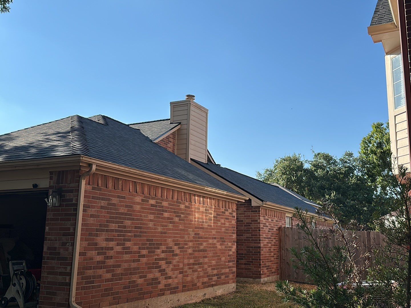 Residential Roofing Installation using Owen's Corning Duration (Lifetime) Shingles by Roof Repair Company