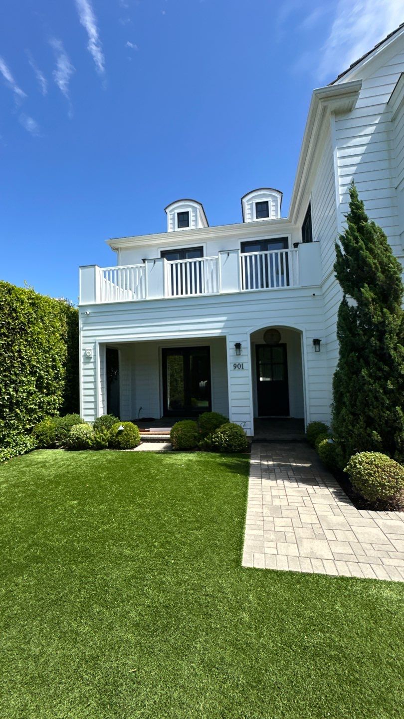 House wash in Newport Beach, Ca by Property Cleaning Experts, LLC