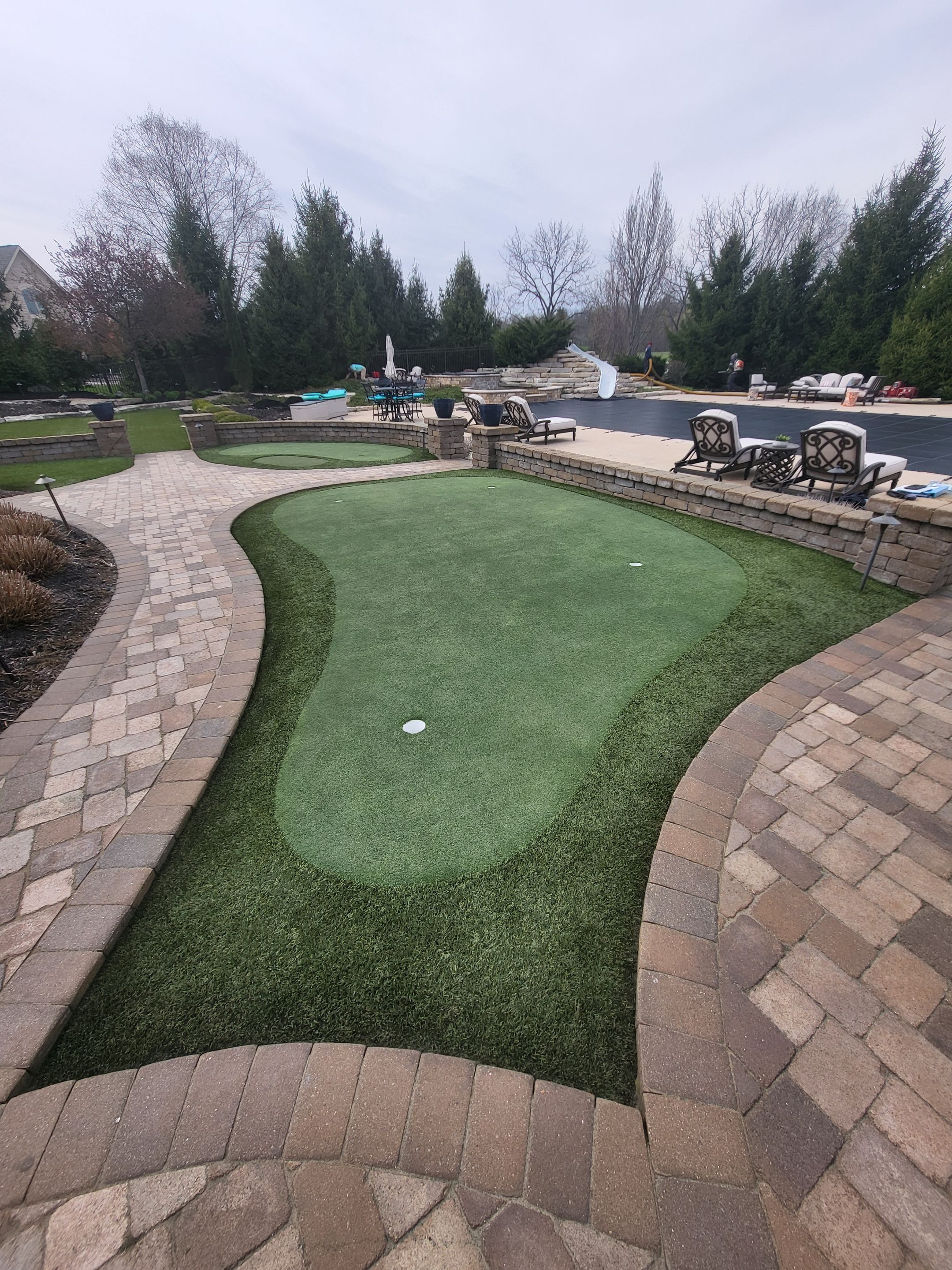 Backyard Putting Course in Delaware, Ohio by Southwest Greens Midwest