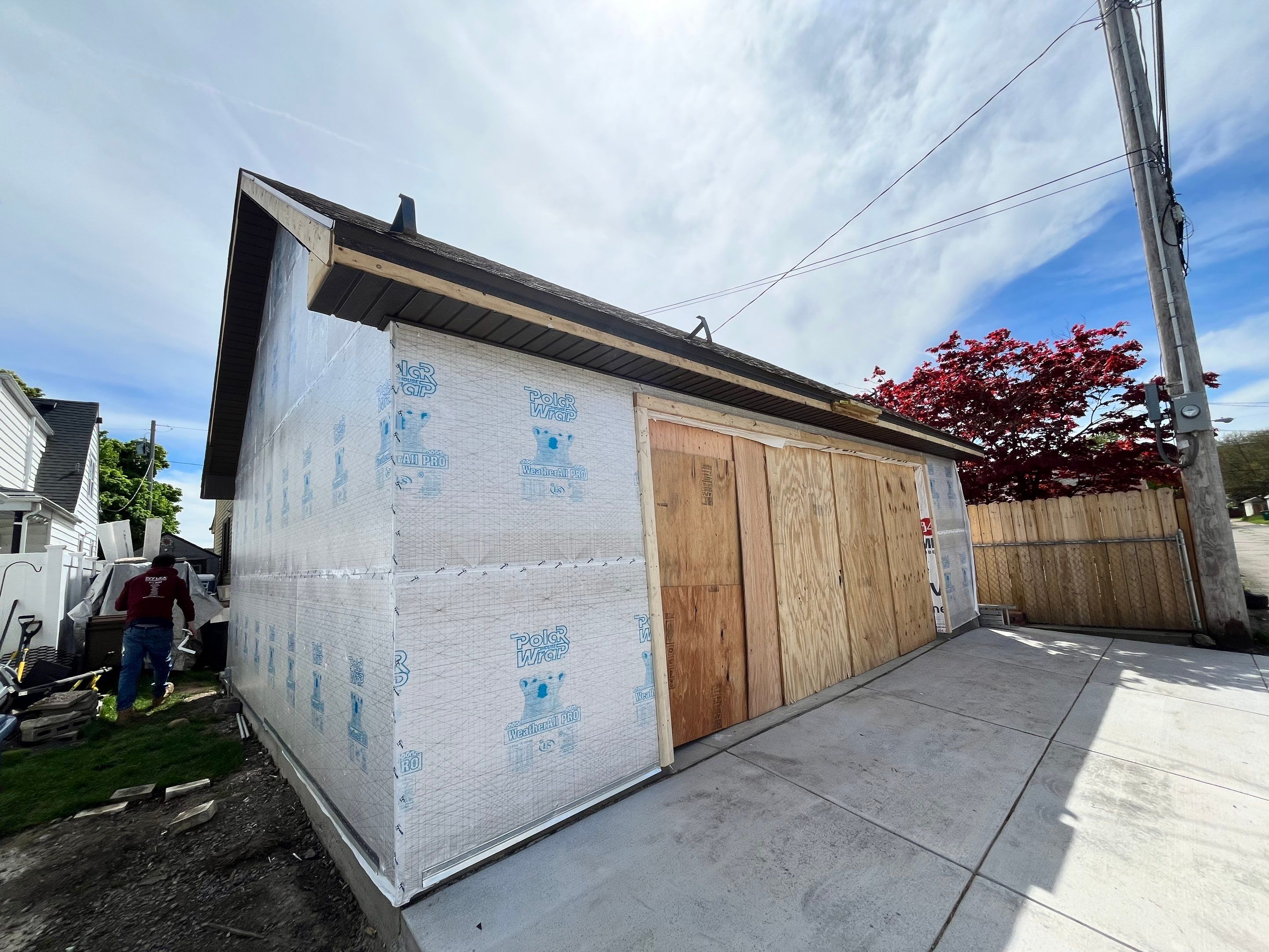 Garage by Ivy Lea Construction