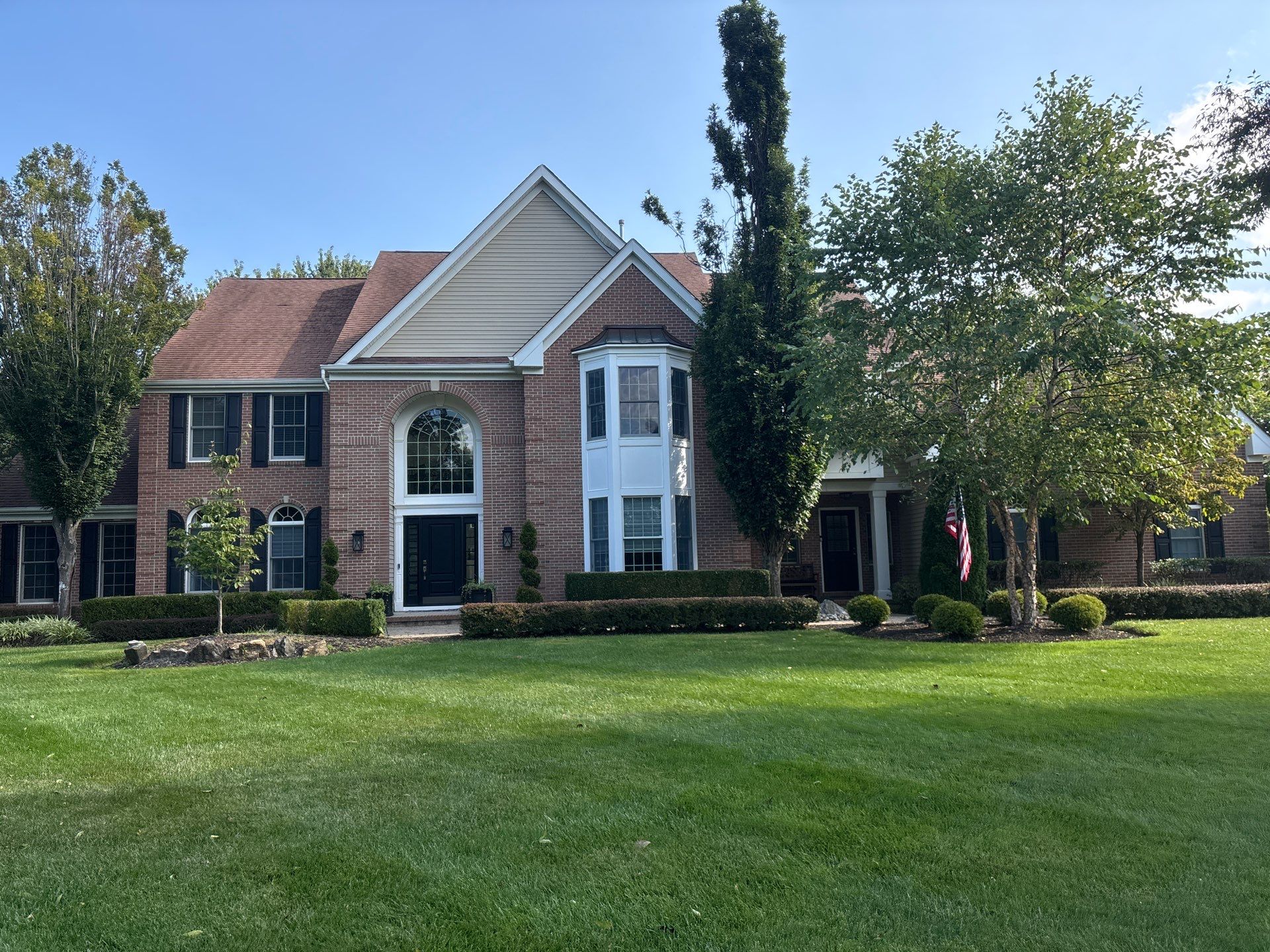 Window Cleaning in Freehold, NJ by Clearview Washing