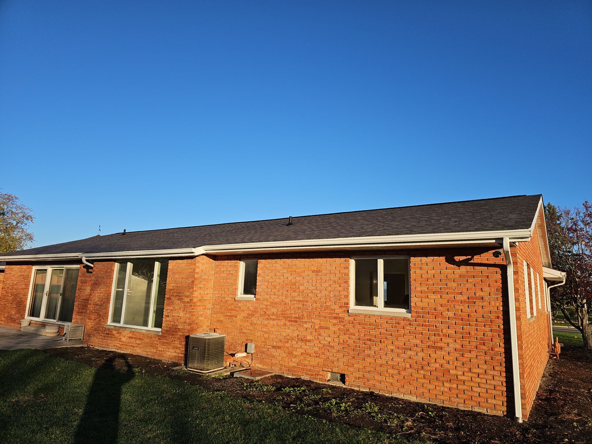 Residential Roofing Installation using CertainTeed Landmark Weathered Wood by Nitro Roofing and Construction
