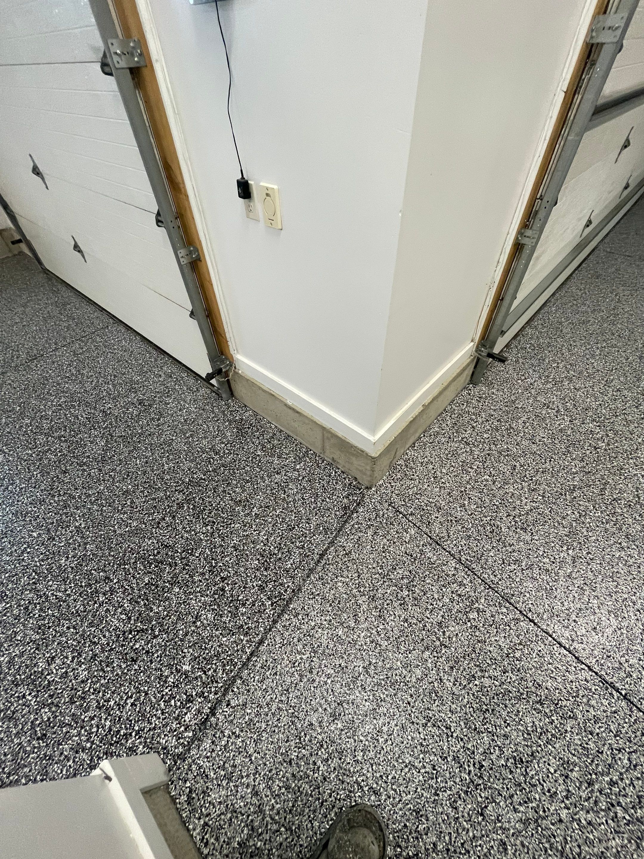 Garage Floor Coating and Domino Flake Finish in Sioux Falls by Select Painting, Coatings & Garage Cabinets